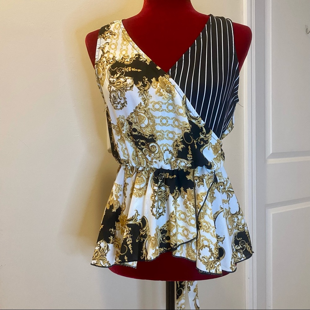 Sleeveless V Neckline Top